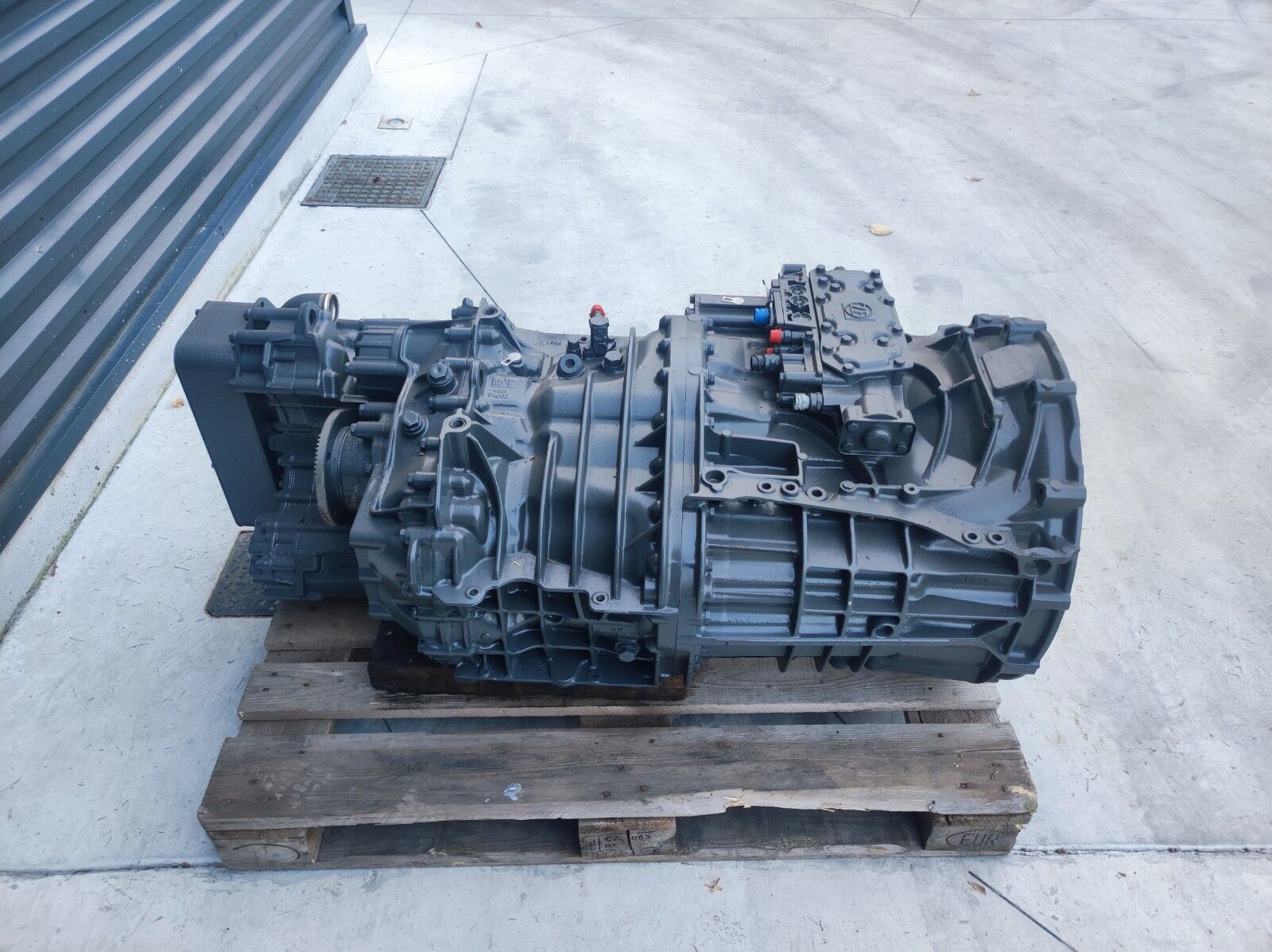 MAN 12S 2333 2830 2831 2833 TD gearbox MAN TGA TGS TGX TGL TGM truck tractor