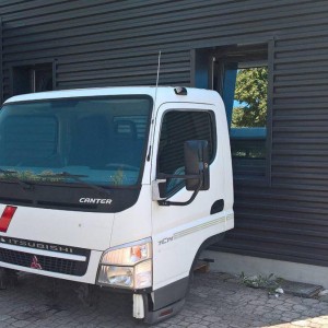 MITSUBISHI CANTER FUSO FAHRERHAUS cabin MITSUBISHI "C" LARGE truck