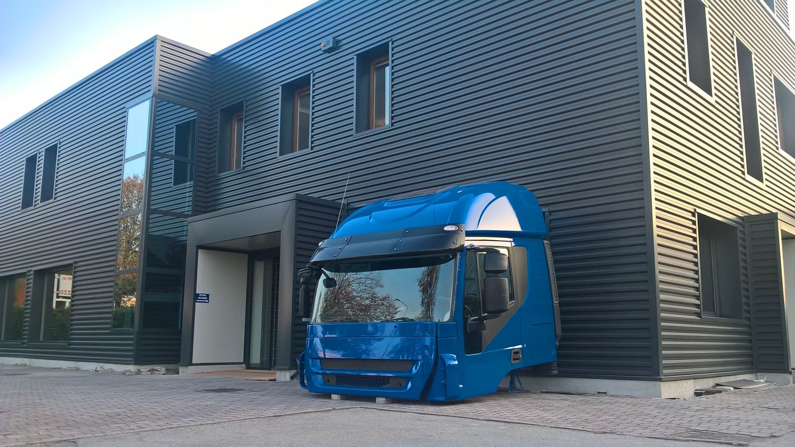 IVECO STRALIS AT, AD E5 FAHRERHAUS cabin IVECO Euro 5 KABINE, SLEEPER, HIGH ROOF truck