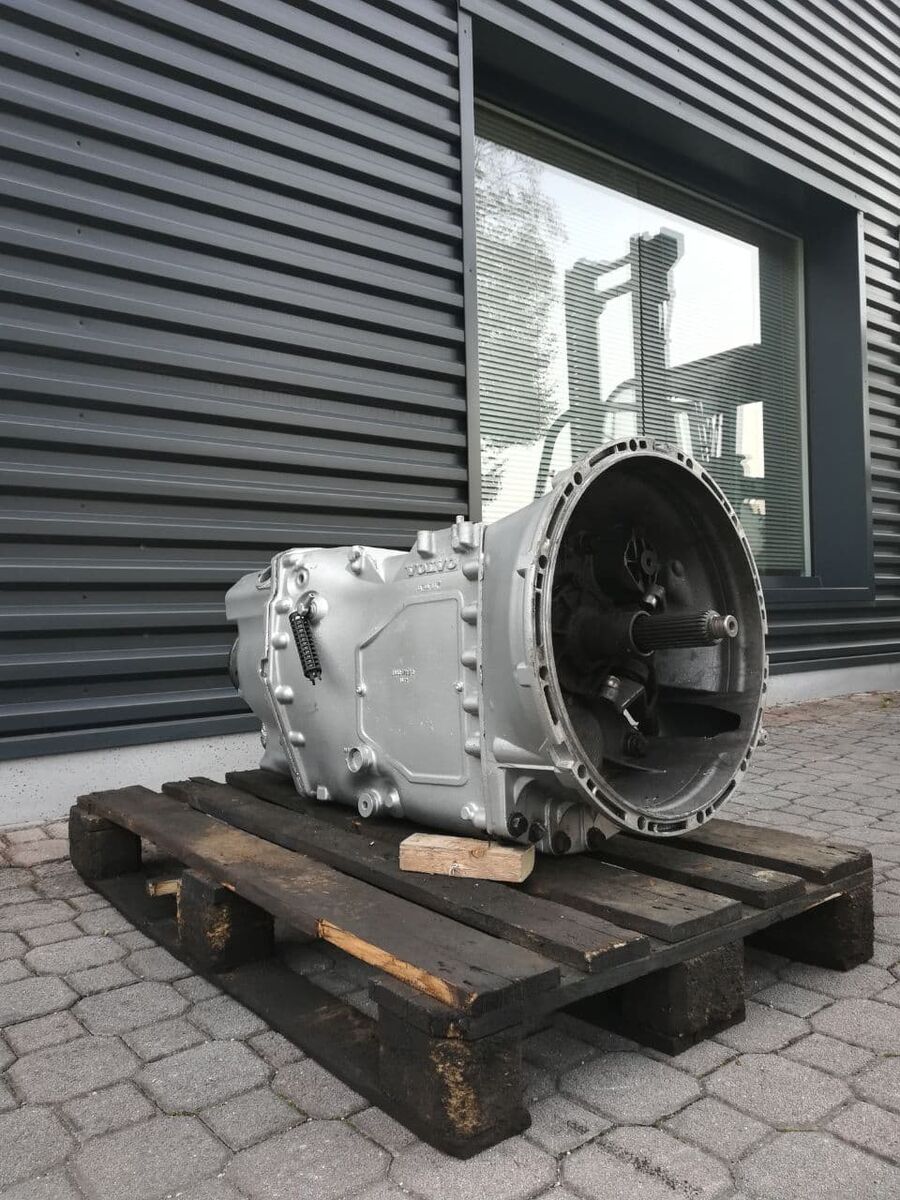 VOLVO VT2514B gearbox VOLVO FH FM truck tractor