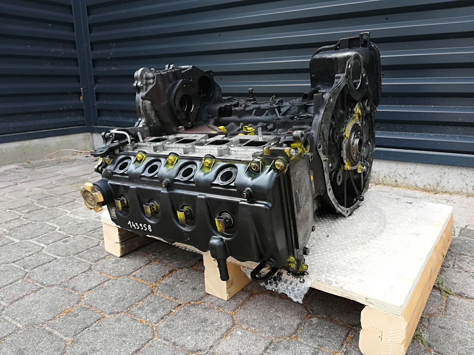 NISSAN YD25 engine NISSAN CABSTAR truck