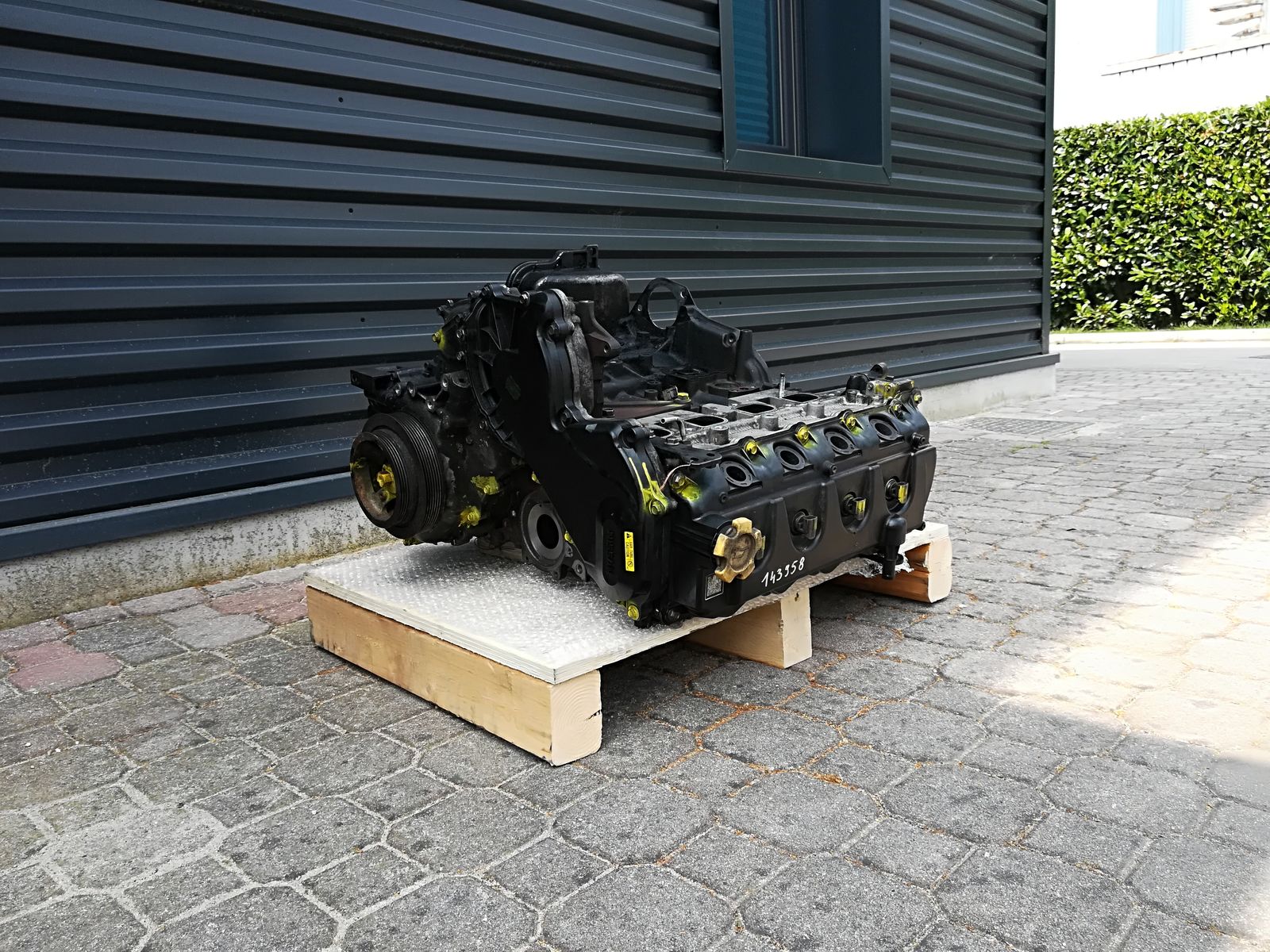 NISSAN YD25 engine NISSAN CABSTAR truck