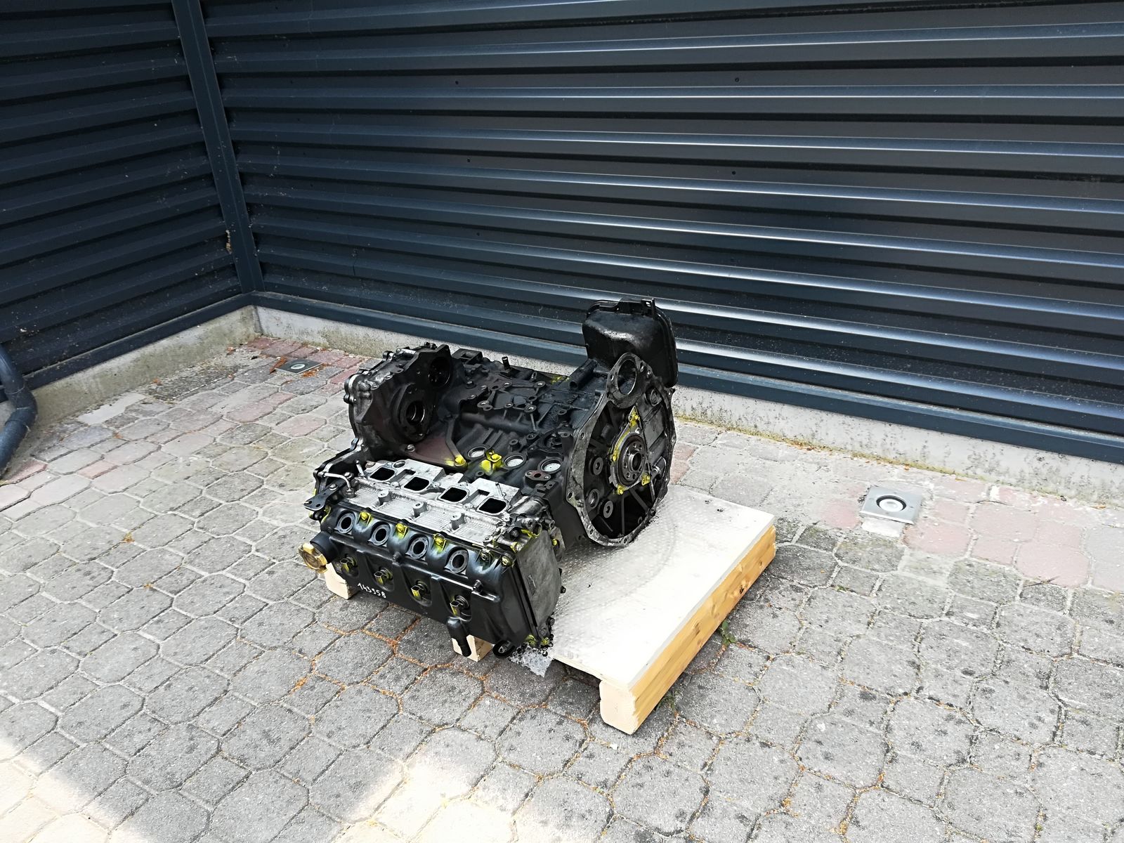 NISSAN YD25 engine NISSAN CABSTAR truck