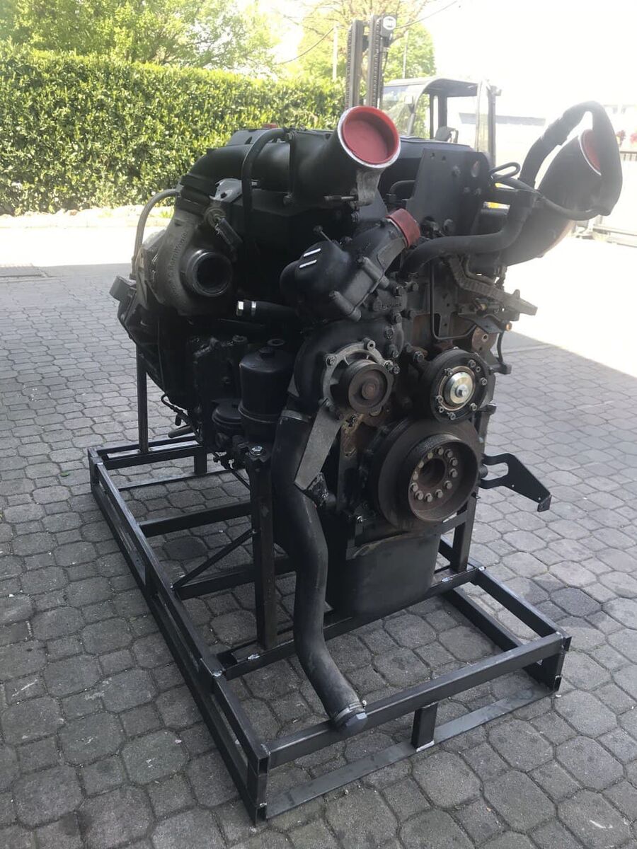 DAF MX11-220 300 hp engine DAF CF CF86 EURO 6 - E6 truck