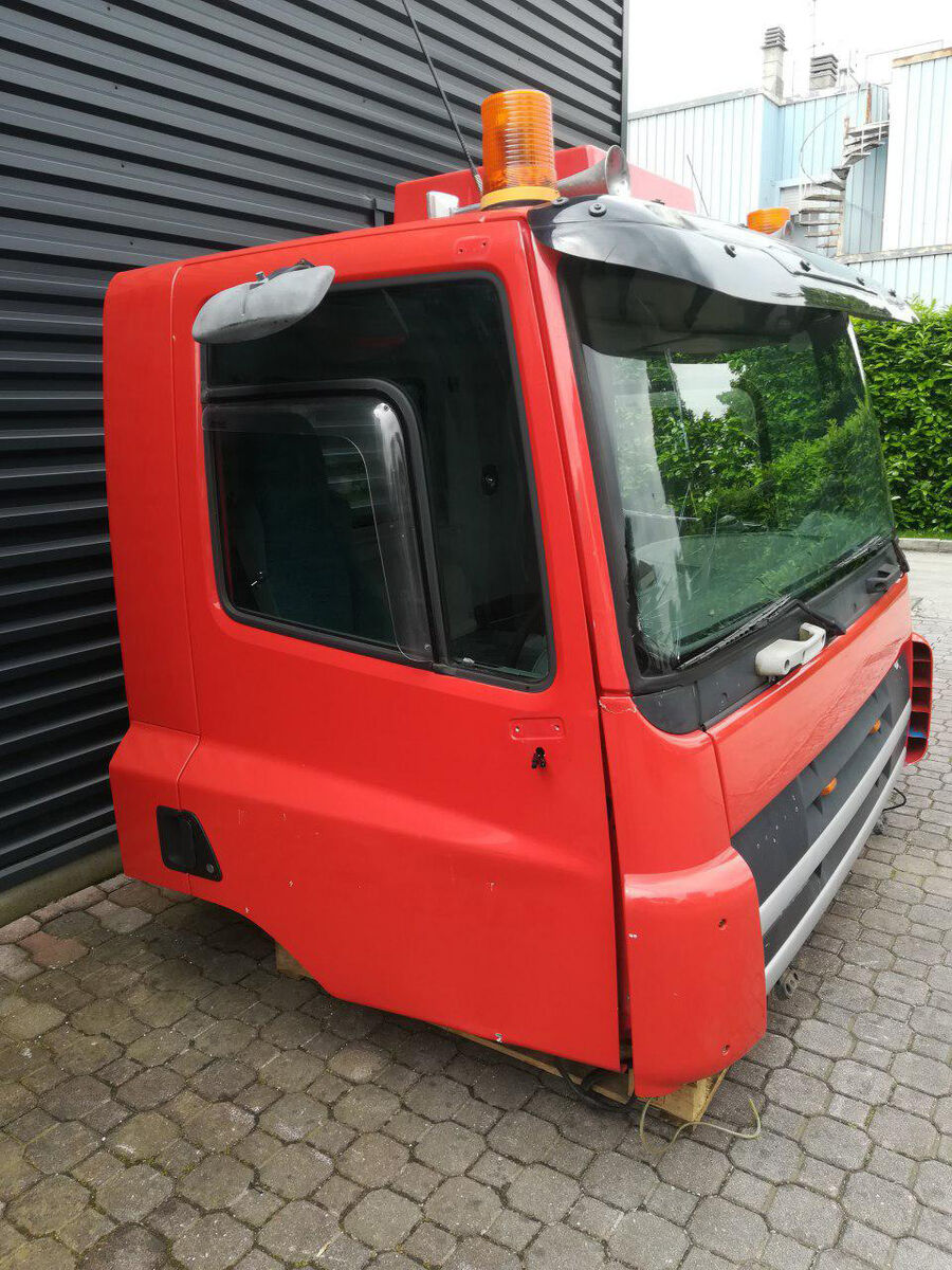 DAF CF85 CF75 CF65 Kabine Fahrerhaus cabin DAF DAY CAB, LOW ROOF, SHORT CAB truck tractor