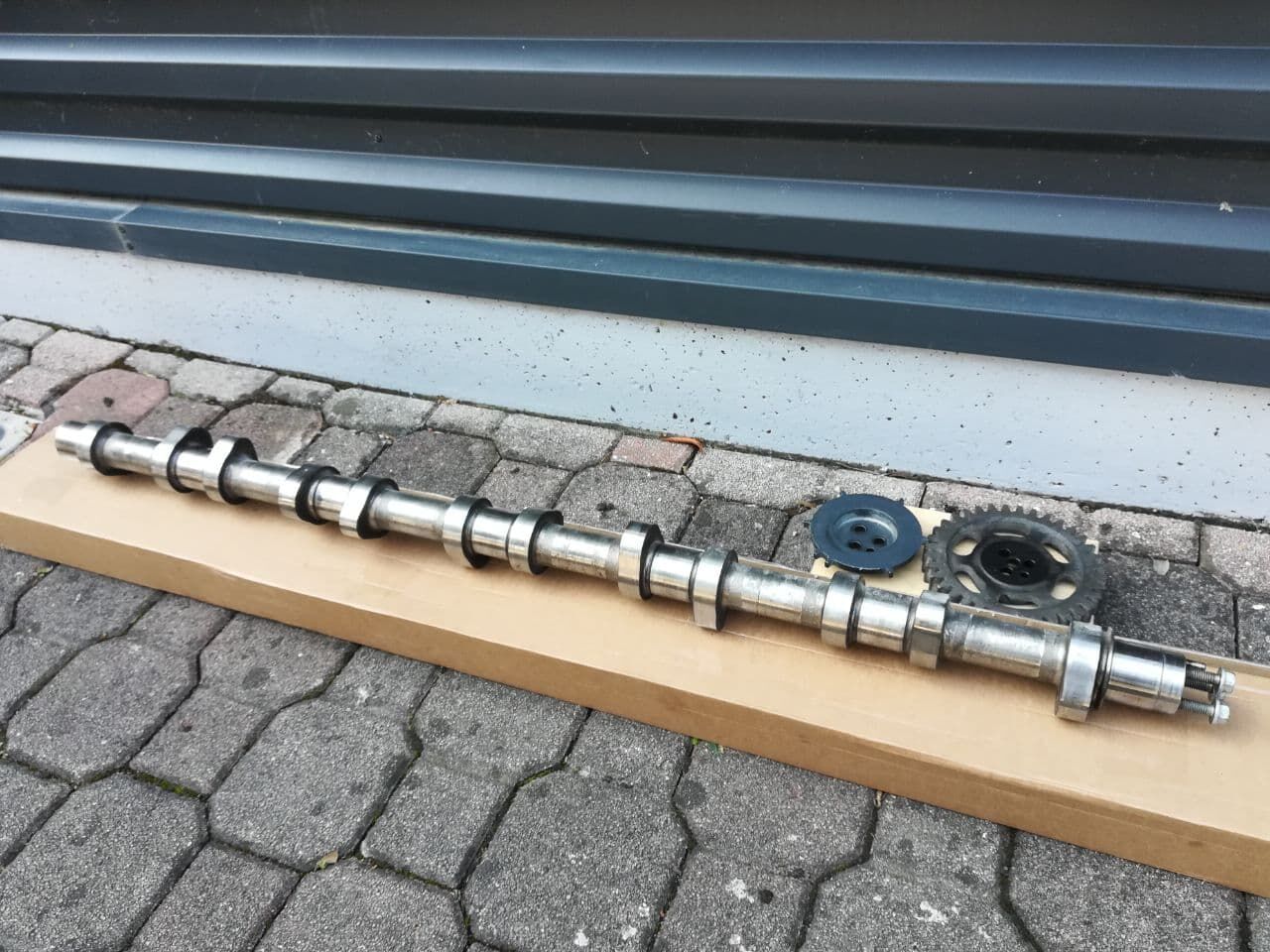 MAN EURO 6 - E6 camshaft MAN TGS TGX truck