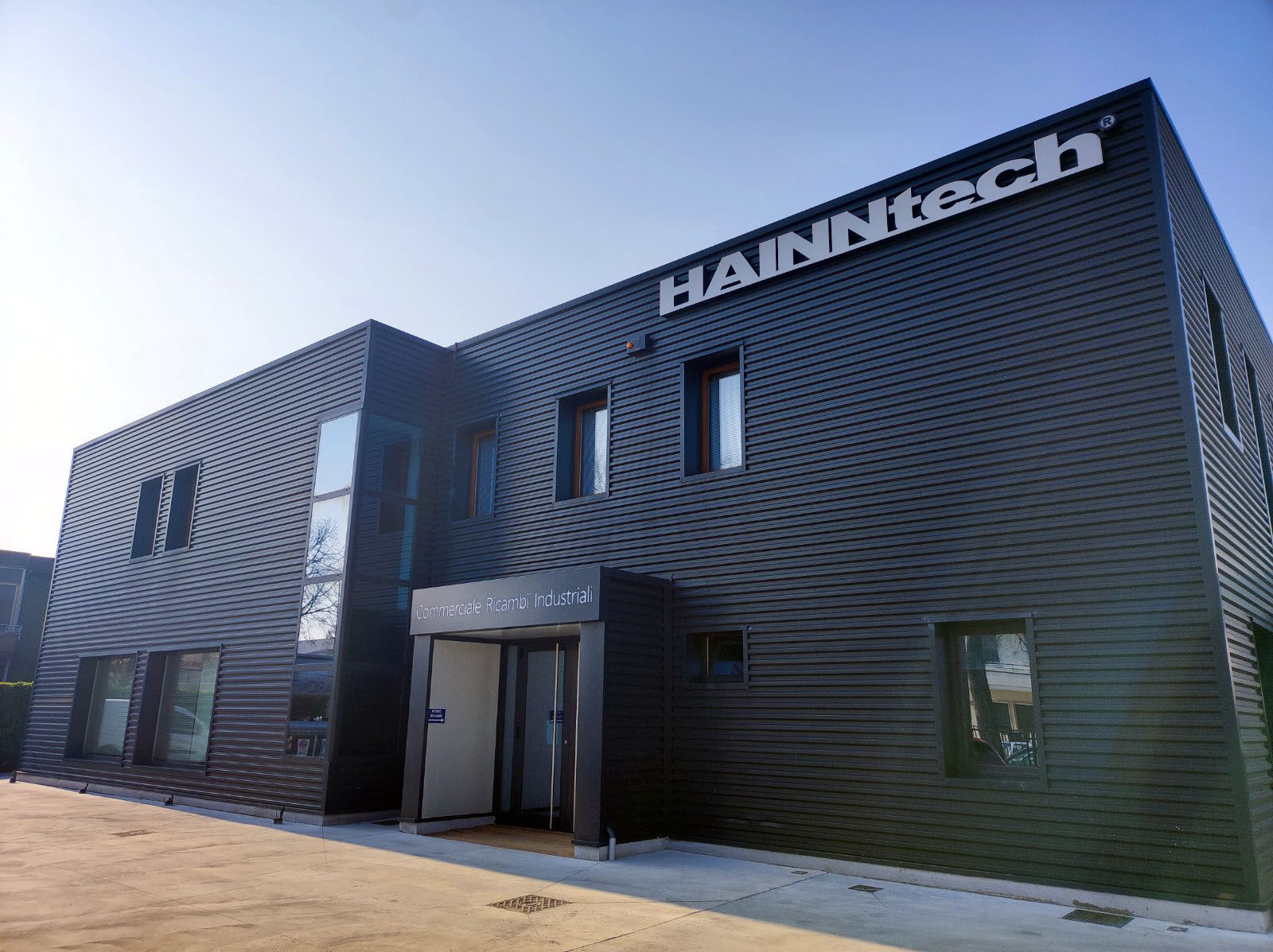 MAN EURO 6 - E6 camshaft MAN TGS TGX truck
