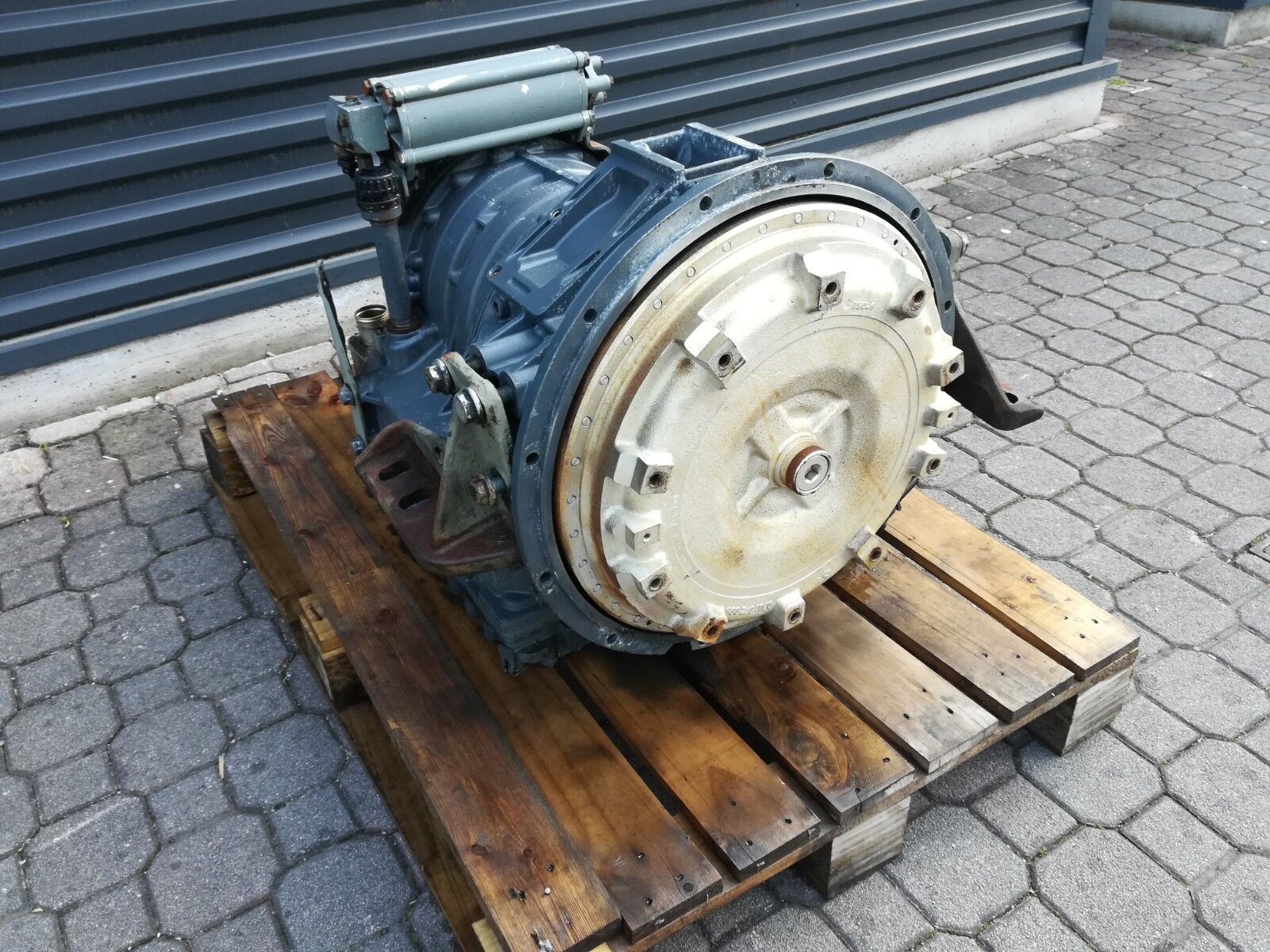 ZF ECOMAT2 gearbox MAN 6HP602C ECOMAT2 bus
