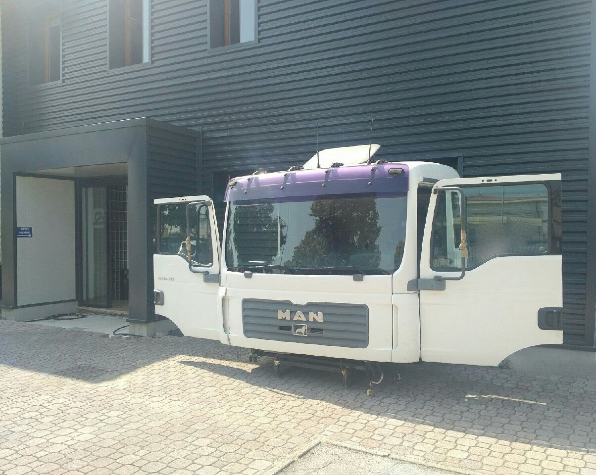 MAN MITTELLANGEN MEDIUM cabin MAN TGA E3 E4 KABINE CAB truck