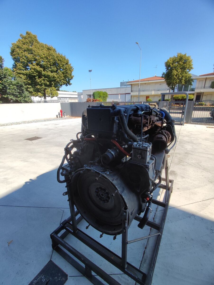 SCANIA DC9E 270 HP ETHANOL PDE engine SCANIA P270 E5 EURO 5 truck