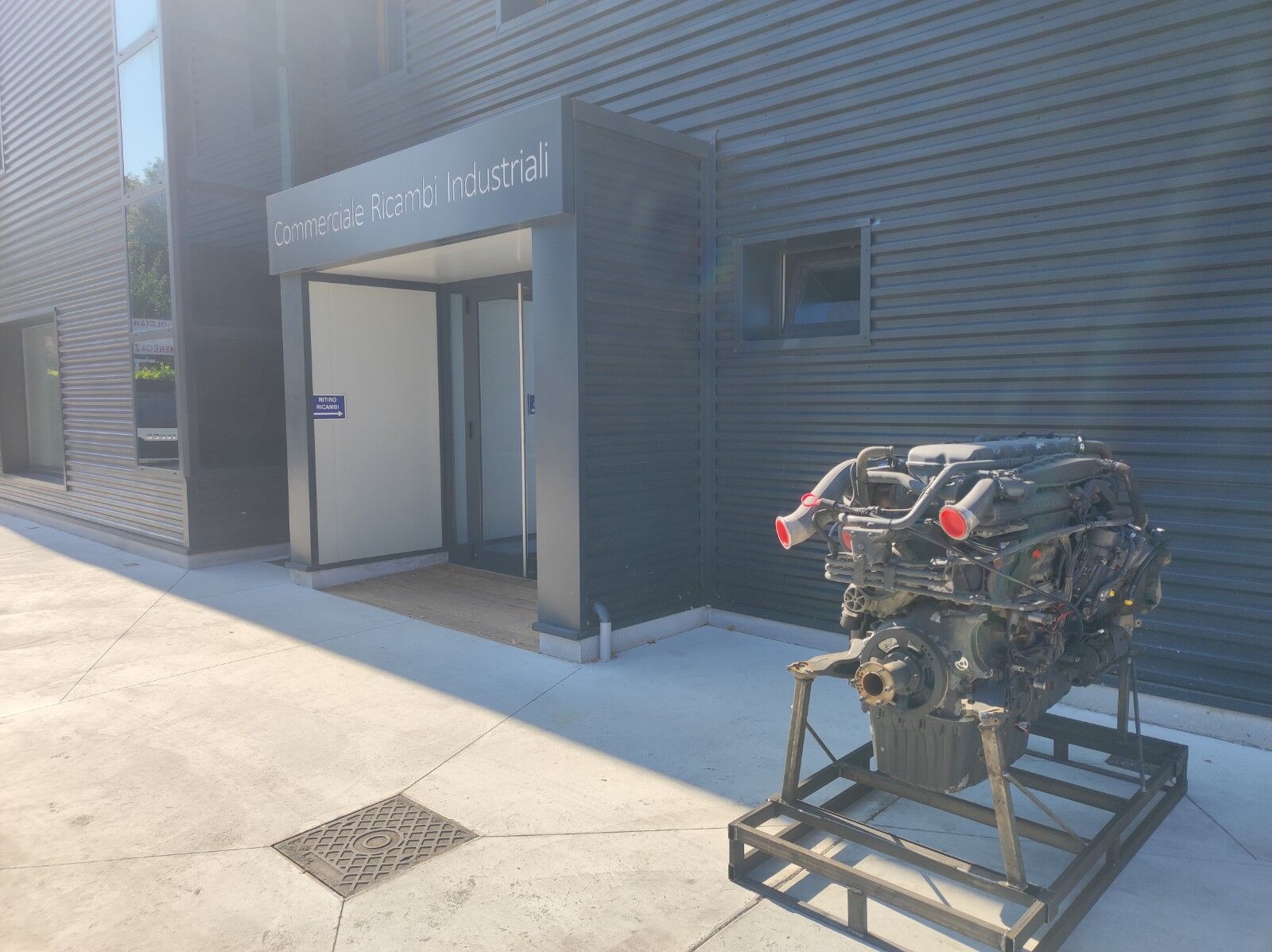 SCANIA DC9 280 hp XPI engine SCANIA P280 E5 EURO 5 truck