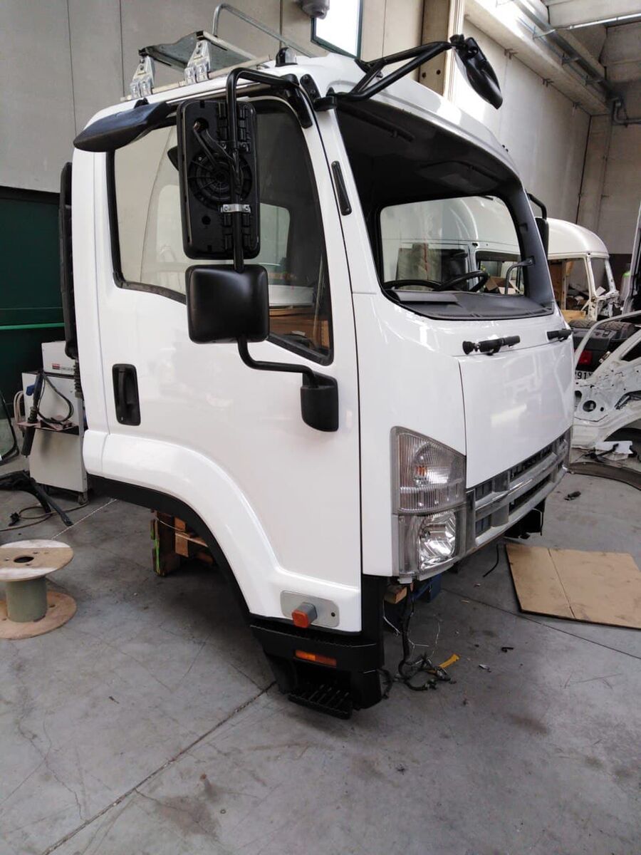 ISUZU FRR Fahrerhaus KABINE cabin ISUZU truck
