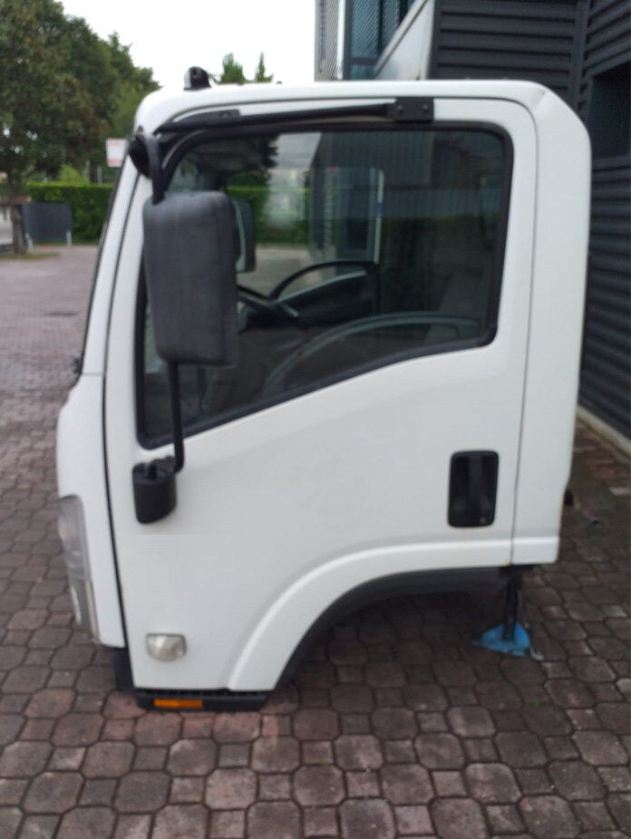 ISUZU LARGE 1815mm FAHRERHAUS TYPE M - L - KABINE cabin ISUZU M - L EURO 4 EURO 5 EURO 6 truck