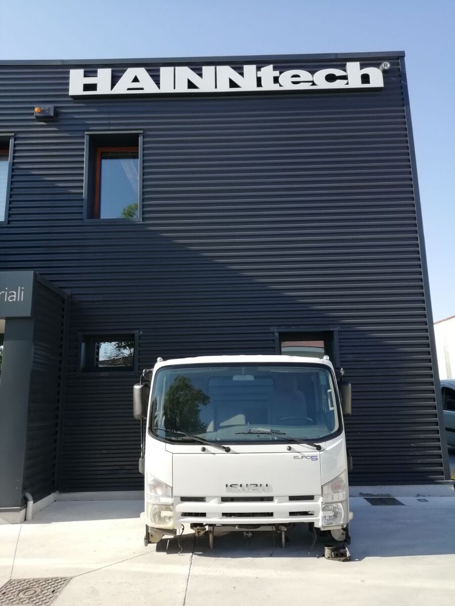 ISUZU M - P - Q 2040mm NPR 85 cabin ISUZU NPR 75 85 M21 P75 P65 Q95 truck