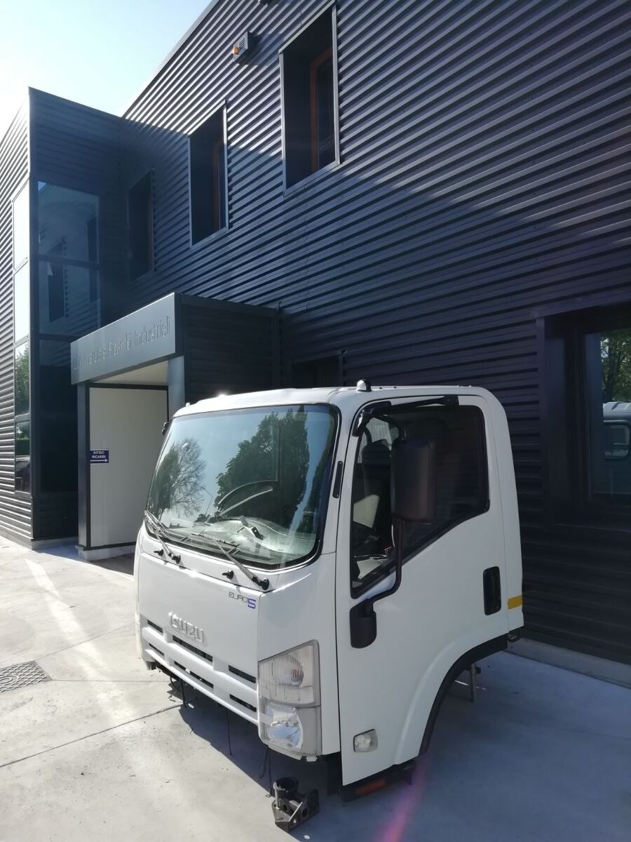 ISUZU M - P - Q 2040mm NPR 85 cabin ISUZU NPR 75 85 M21 P75 P65 Q95 truck