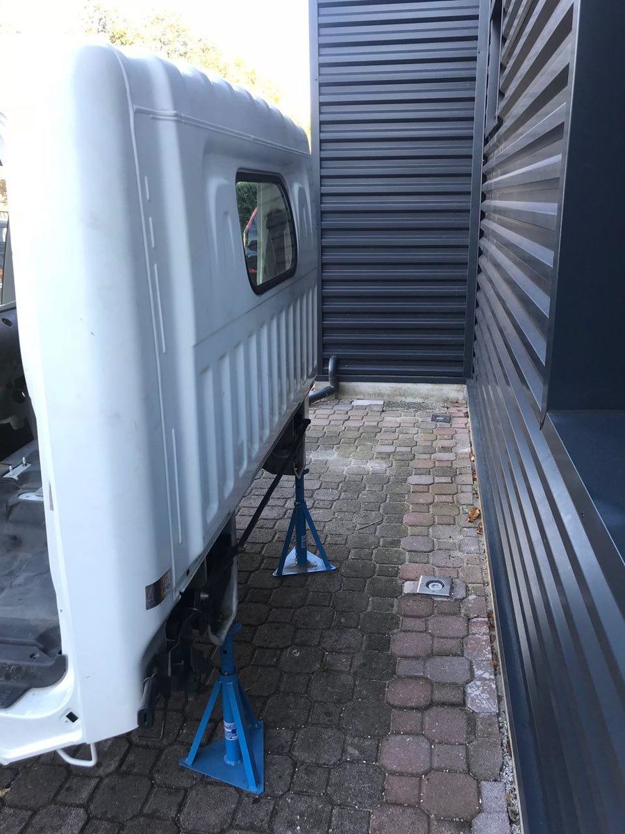 NISSAN NT400 CABSTAR Fahrerhaus Kabine cabin NISSAN CABIN truck