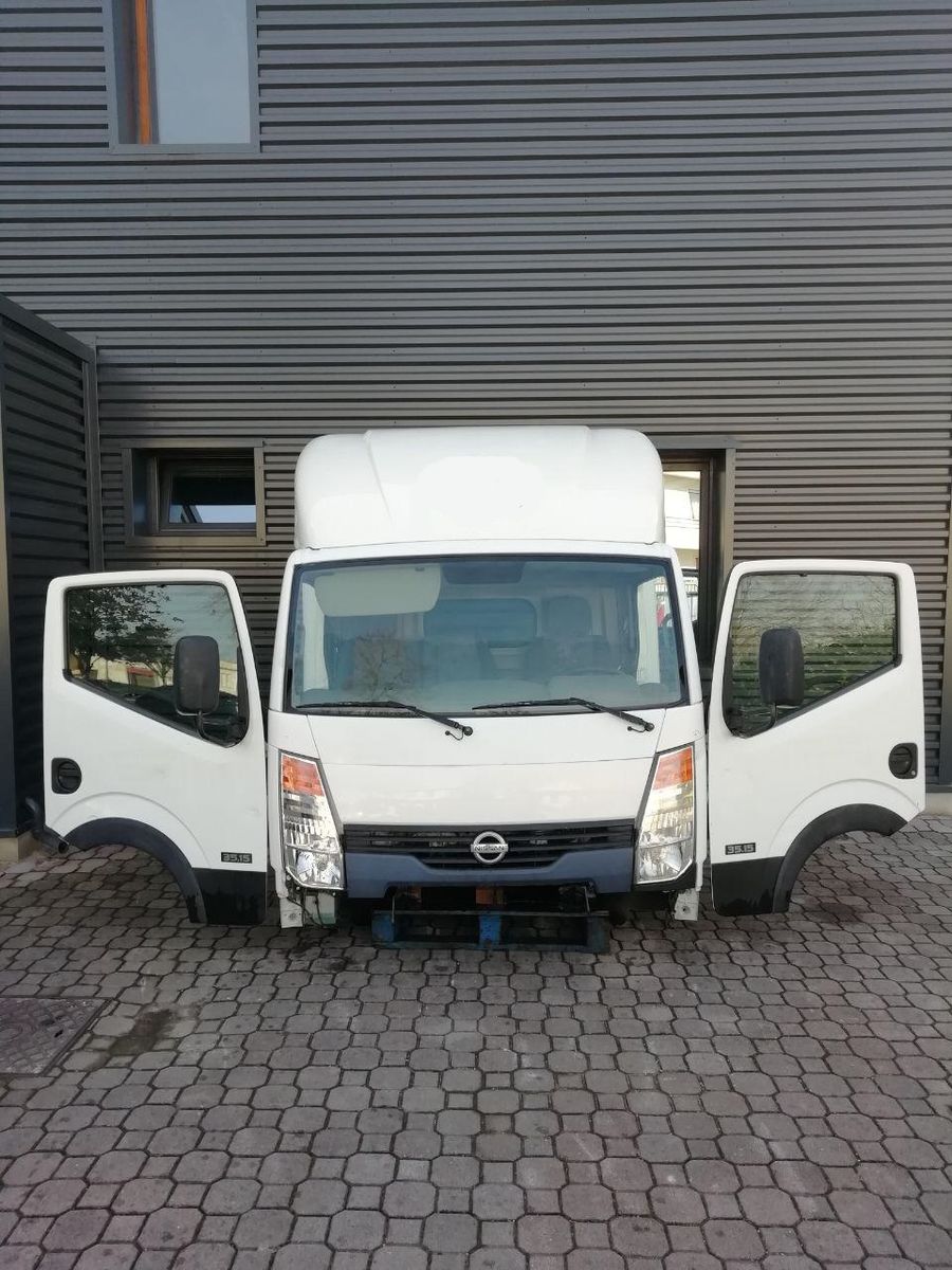 NISSAN NT400 CABSTAR FAHRERHAUS cabin NISSAN Kabine truck