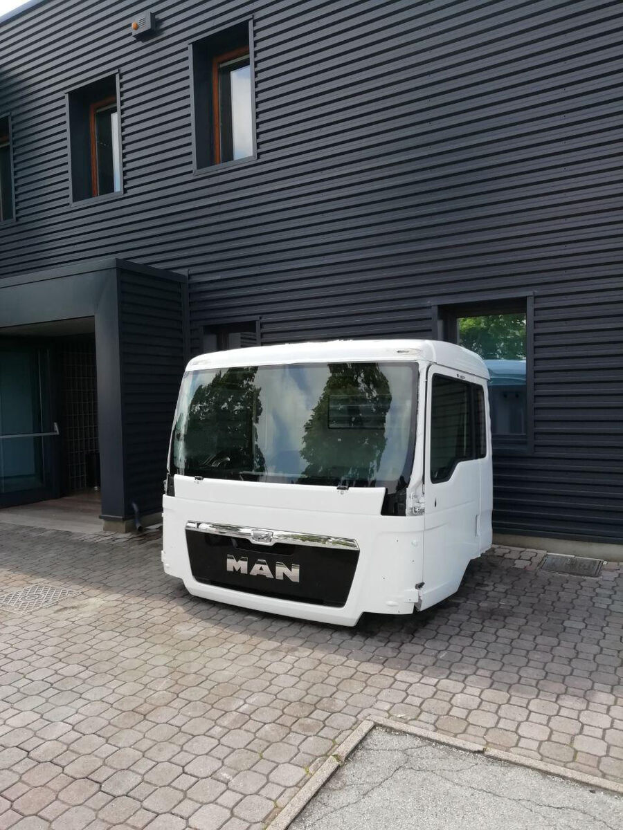 MAN TGS E5 FAHRERHAUS MITTELANGEN cabin MAN Euro 5  MEDIUM truck tractor