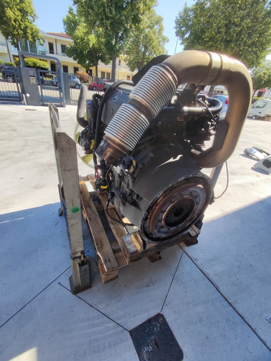 MERCEDES-BENZ OM904 LA 180 hp engine MERCEDES-BENZ Atego - Axor 818 918 1018 1218 1318 truck