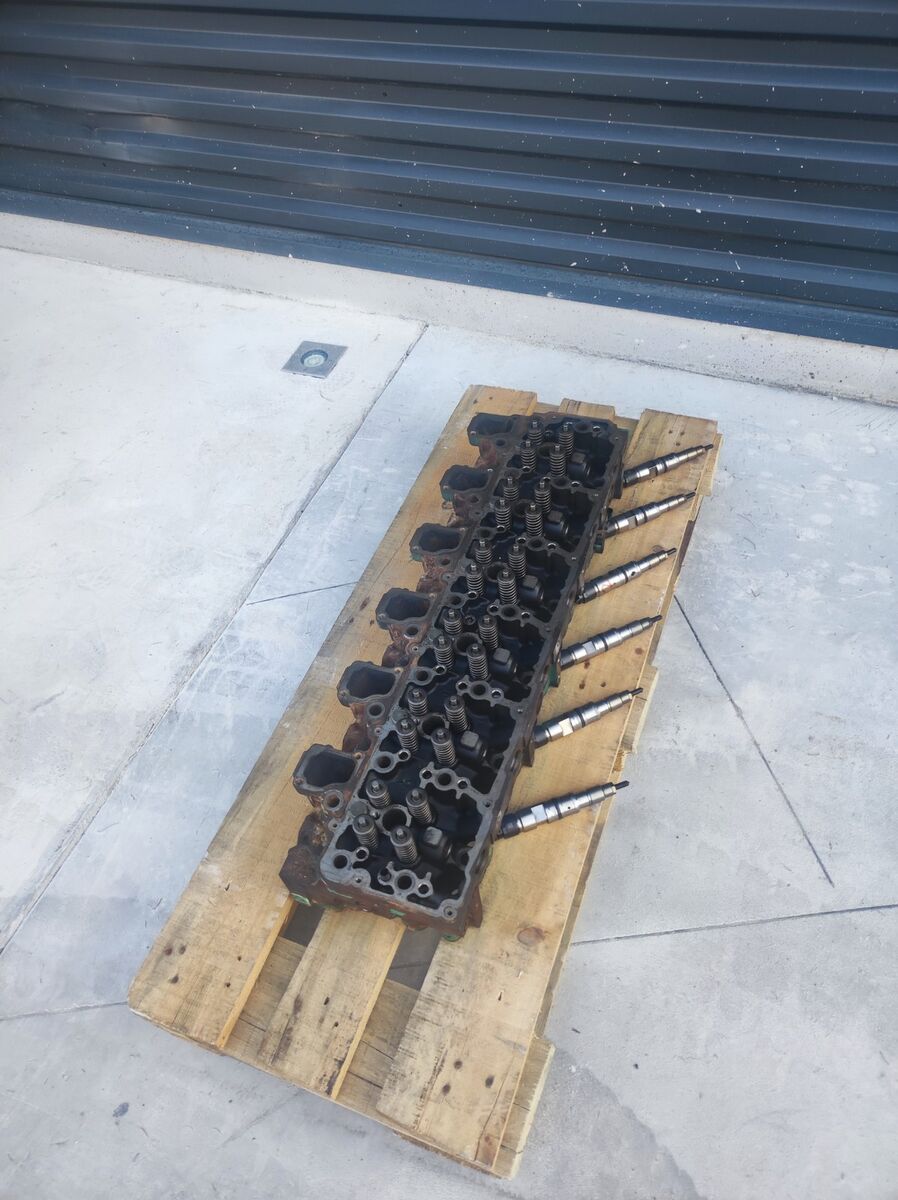 DEUTZ D7 / D 7 / D7E / DXI7 cylinder head DEUTZ truck