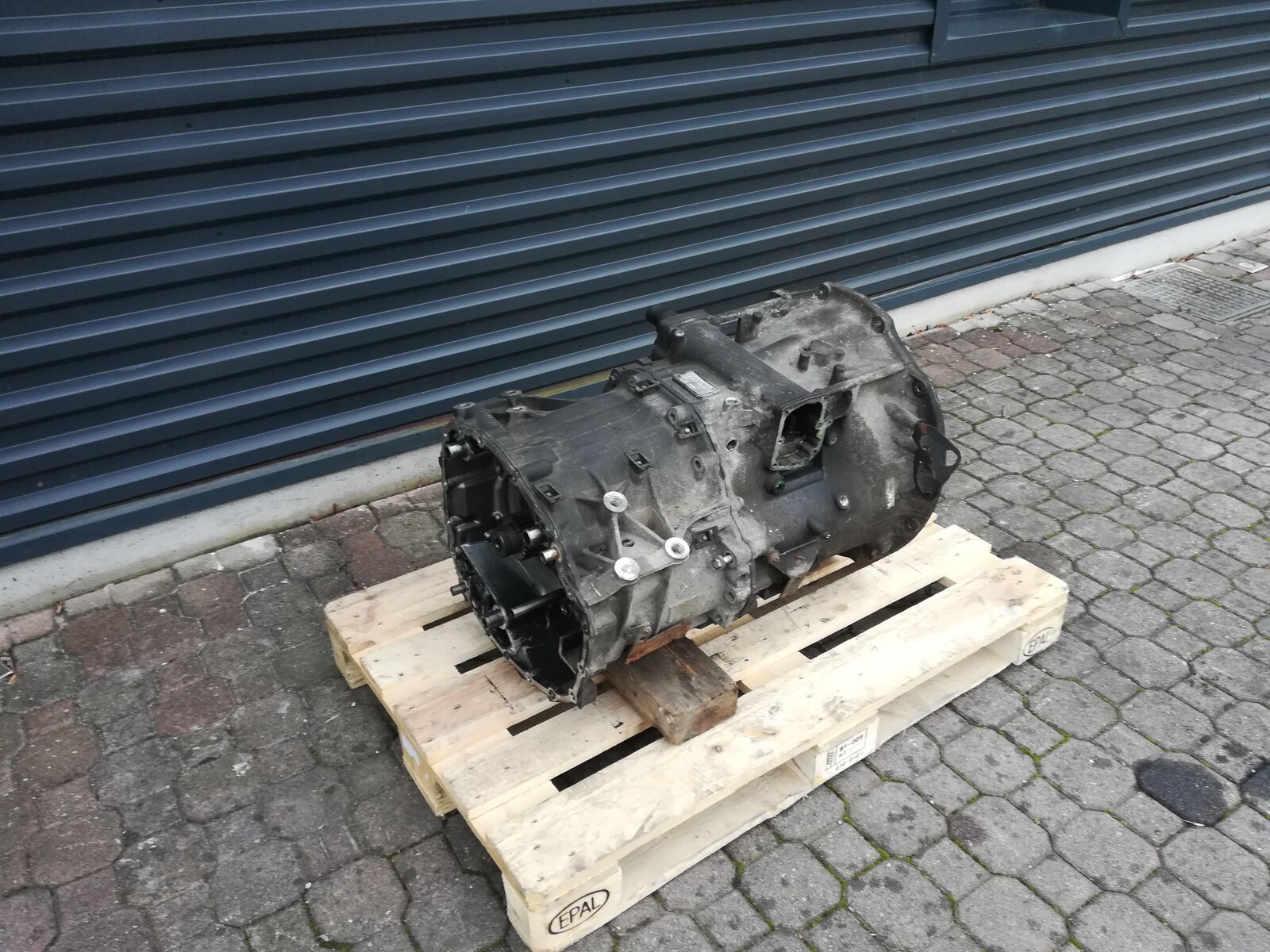 MERCEDES-BENZ G211-12 gearbox MERCEDES-BENZ ACTROS AXOR ATEGO truck tractor