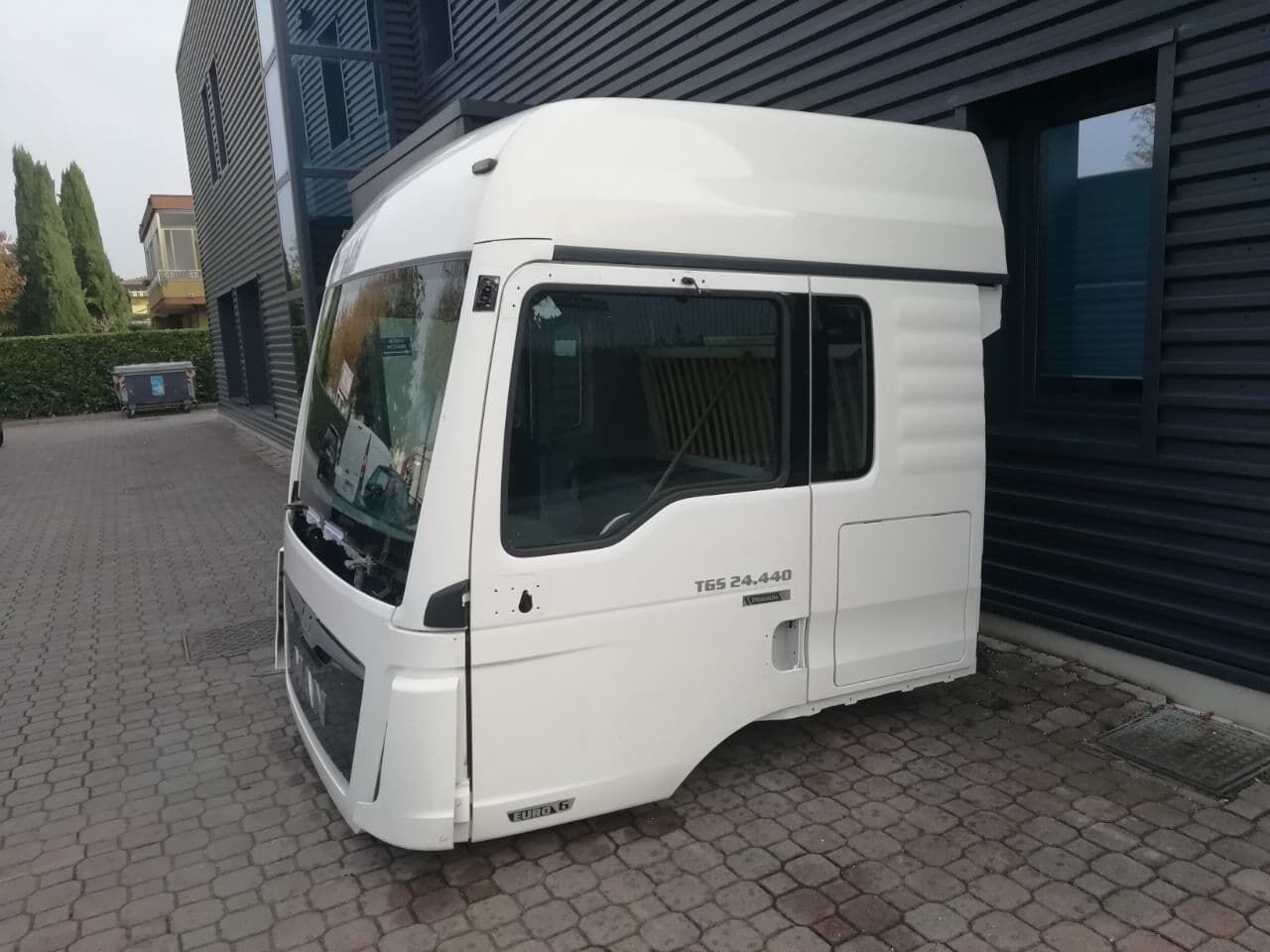 MAN TGS E6 LX FAHRERHAUS cabin MAN EURO 6 HIGH ROOF SLEEPER CAB truck