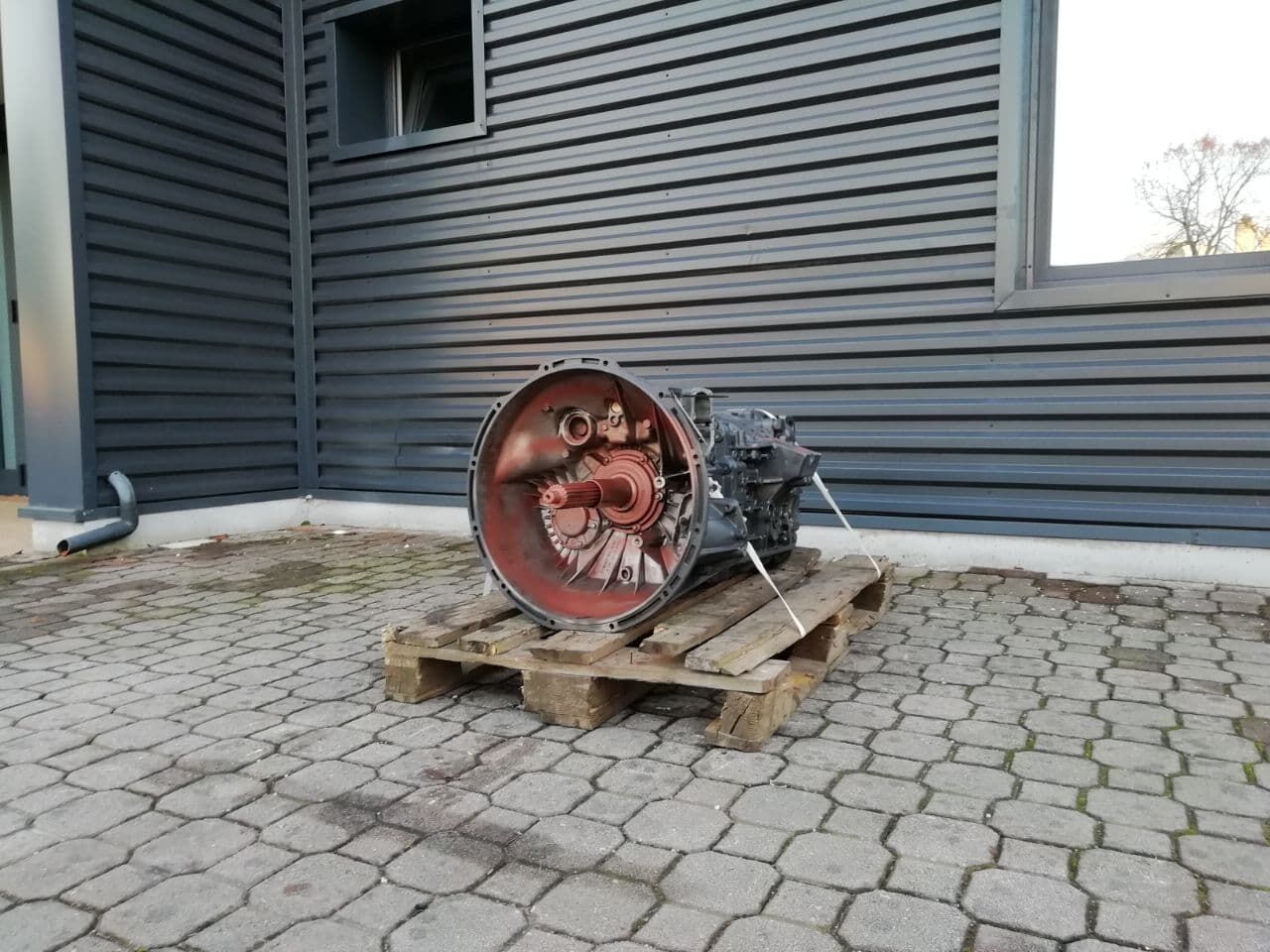 MERCEDES-BENZ G211-16 gearbox MERCEDES-BENZ ACTROS AXOR ANTOS AROCS truck tractor