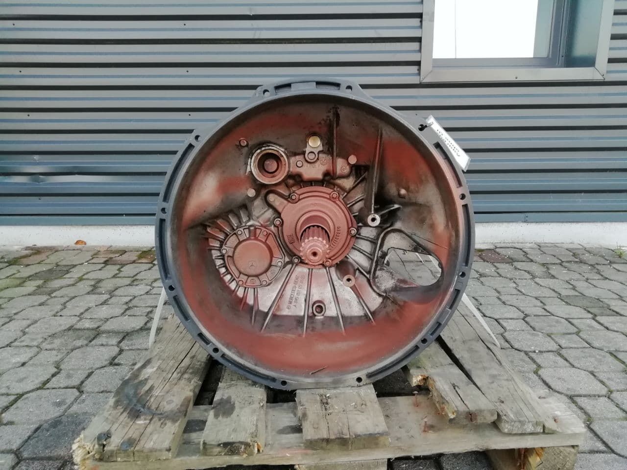 MERCEDES-BENZ G211-16 gearbox MERCEDES-BENZ ACTROS AXOR ANTOS AROCS truck tractor