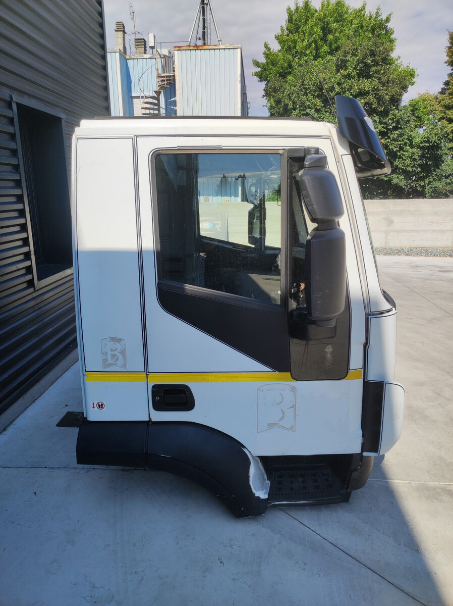 IVECO Trakker - Hi-Road cabin IVECO E6 truck
