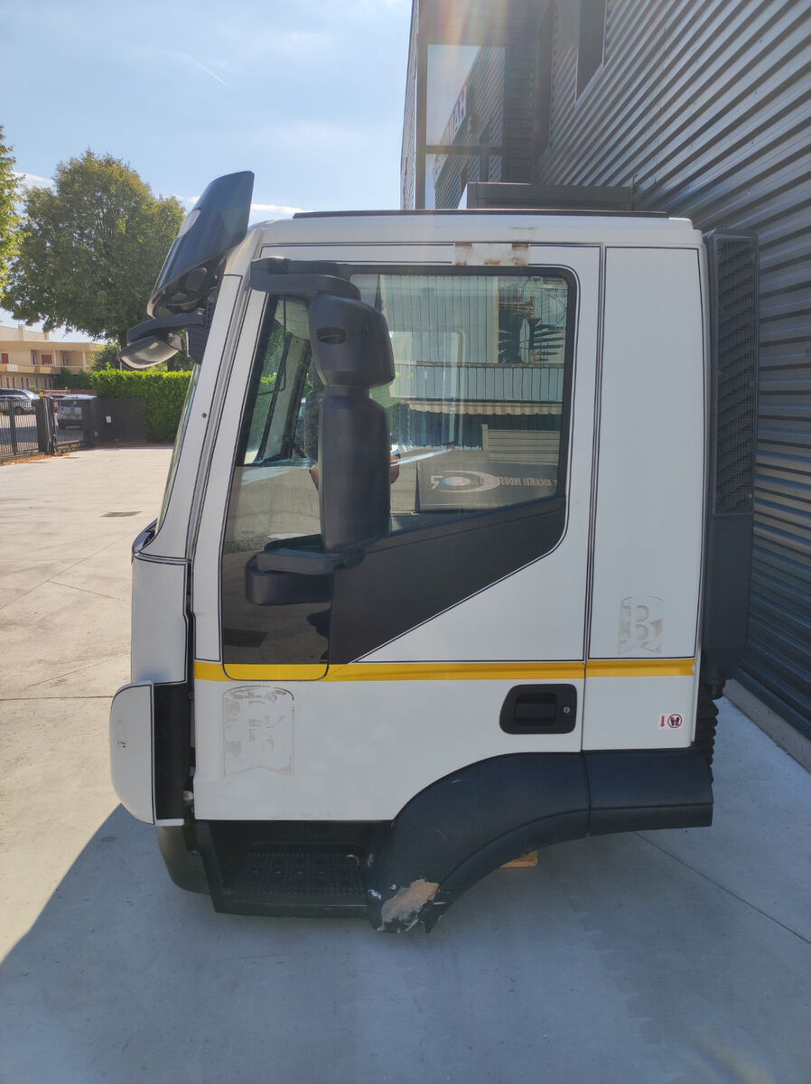 IVECO Trakker - Hi-Road cabin IVECO E6 truck