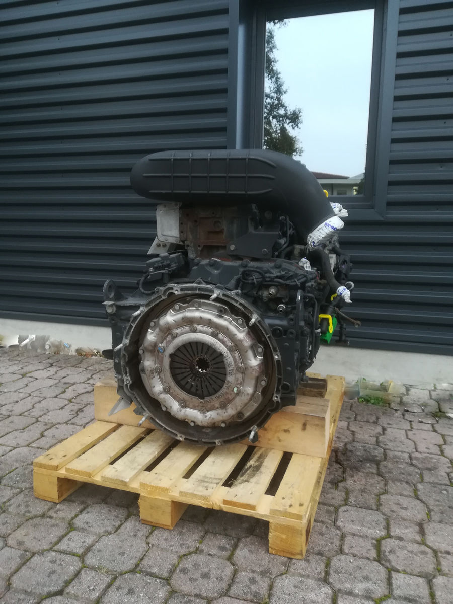 RENAULT DXI5 - DXI 5 Euro 5 engine RENAULT MIDLUM PREMIUM Euro5 E5 truck
