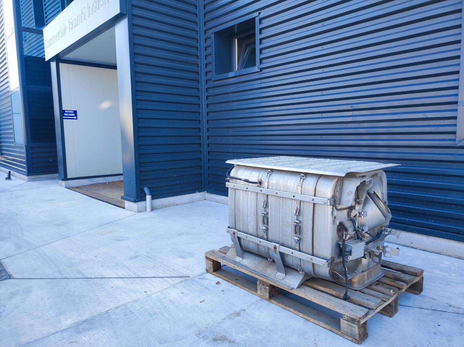 MERCEDES-BENZ ACTROS AROCS E6 MUFFLER, EXHAUST, SILENCER, MARMITTA catalyst MERCEDES-BENZ MP4 EURO 6 truck