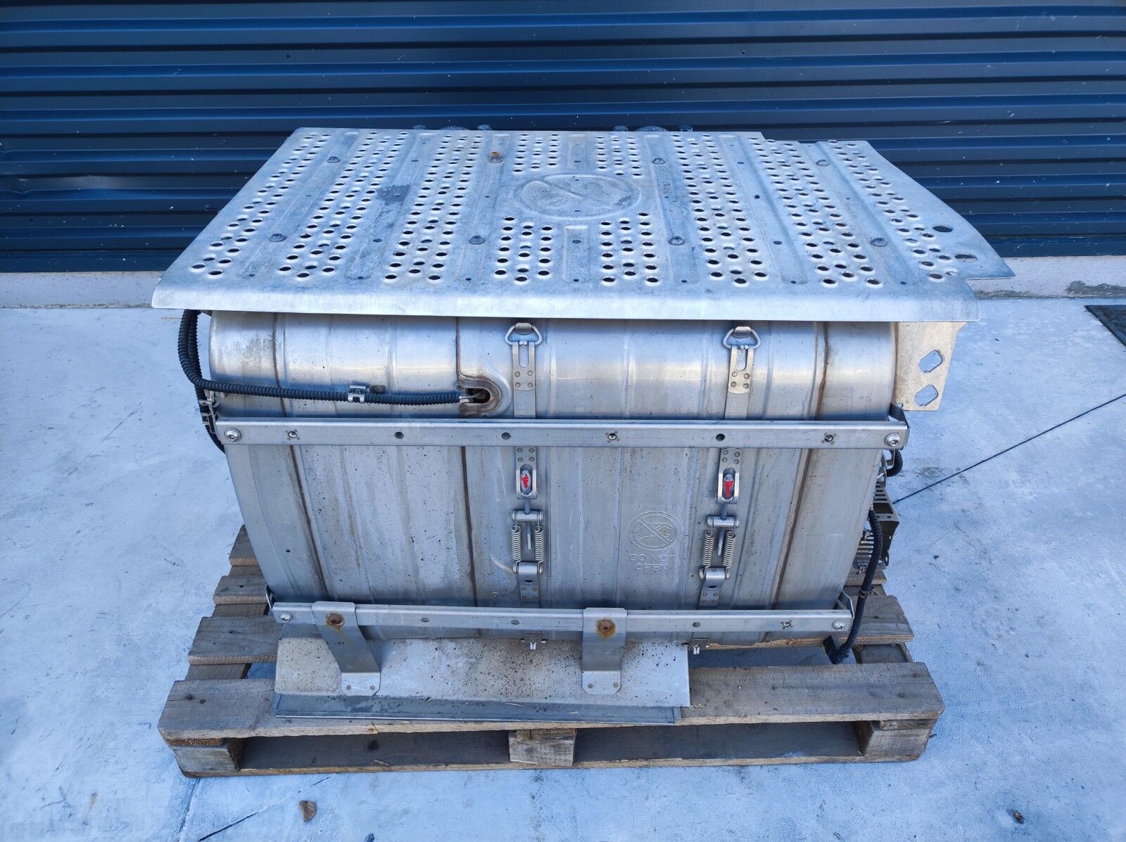 MERCEDES-BENZ ACTROS AROCS E6 MUFFLER, EXHAUST, SILENCER, MARMITTA catalyst MERCEDES-BENZ MP4 EURO 6 truck