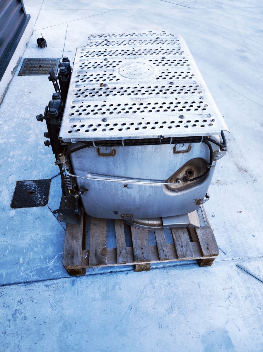 MERCEDES-BENZ ACTROS AROCS E6 MUFFLER, EXHAUST, SILENCER, MARMITTA catalyst MERCEDES-BENZ MP4 EURO 6 truck