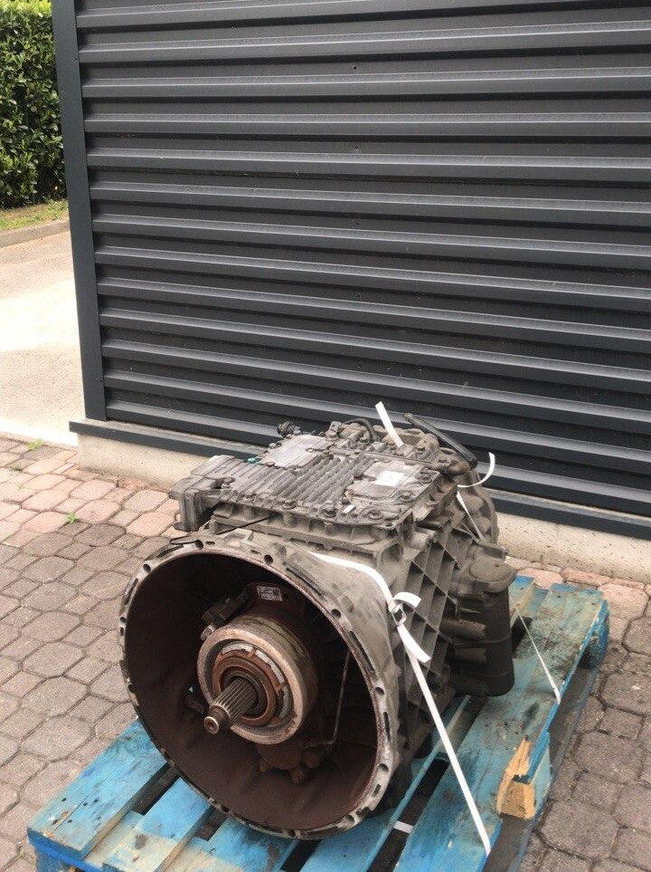 VOLVO AT2412C gearbox VOLVO FH FM truck tractor