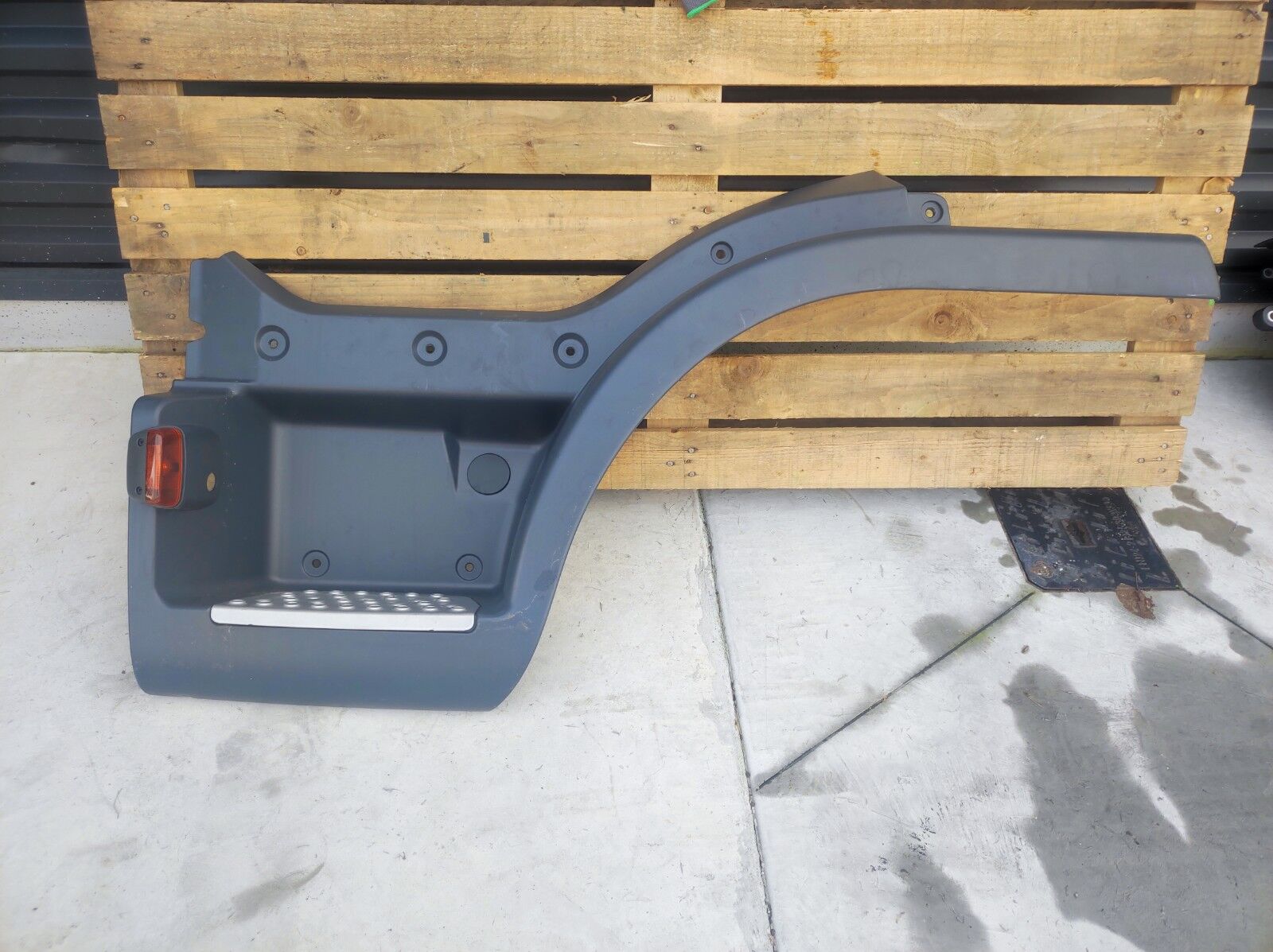 MAN MAN TGM - TGL truck