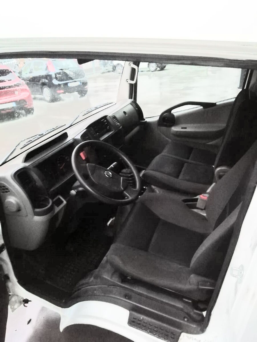 NISSAN NT 400 COMPLETE CAB cabin NISSAN EURO 5 EURO 6 truck