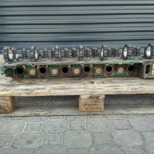 VOLVO D7D cylinder head VOLVO FL FE truck