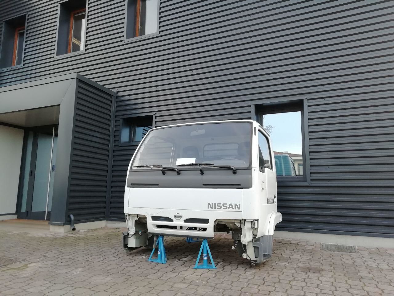 NISSAN CABSTAR (1996-2006) FAHRERHAUS cabin NISSAN KABINE DAY CAB, LOW ROOF, SHORT CAB truck
