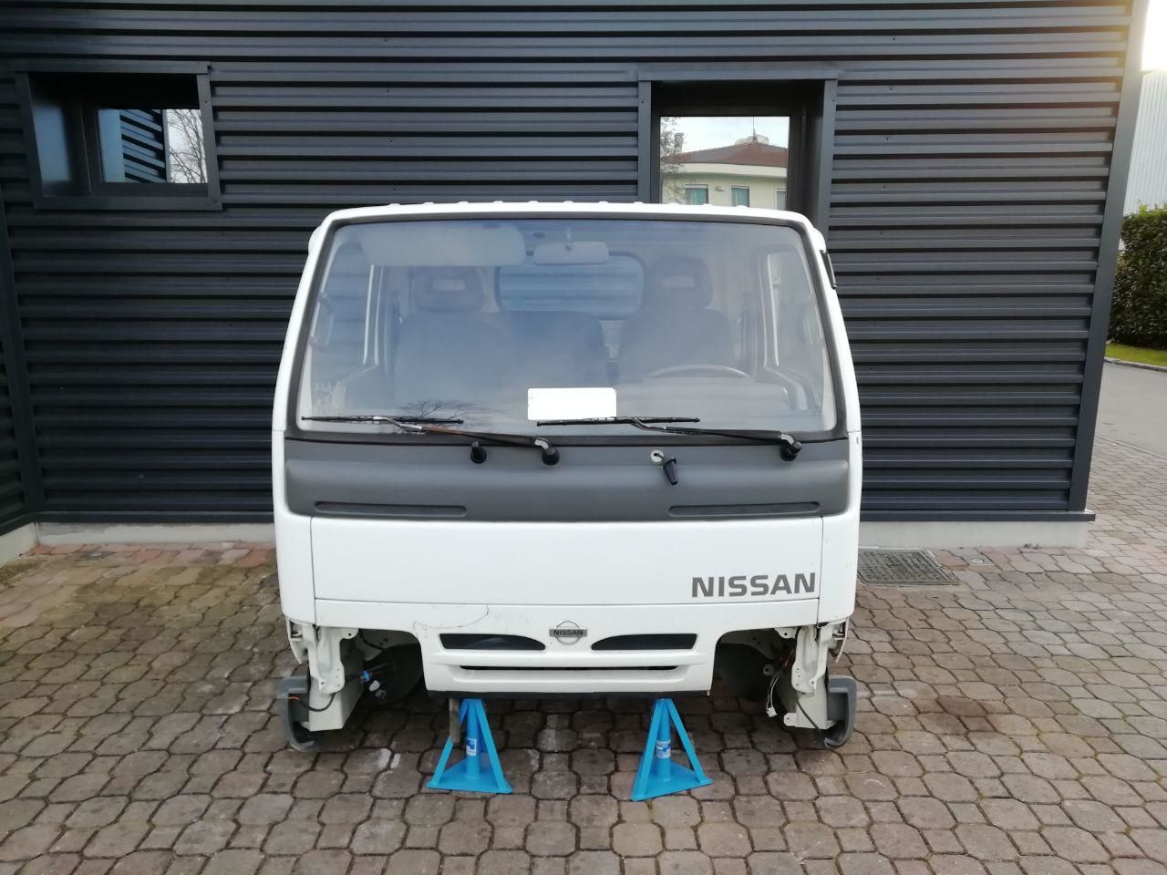 NISSAN CABSTAR (1996-2006) FAHRERHAUS cabin NISSAN KABINE DAY CAB, LOW ROOF, SHORT CAB truck