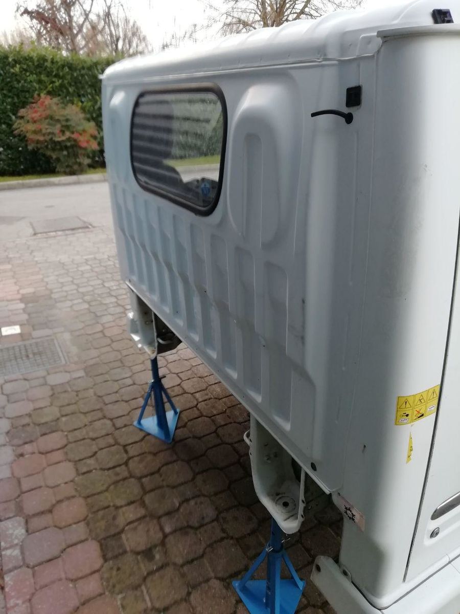 NISSAN CABSTAR (1996-2006) FAHRERHAUS cabin NISSAN KABINE DAY CAB, LOW ROOF, SHORT CAB truck