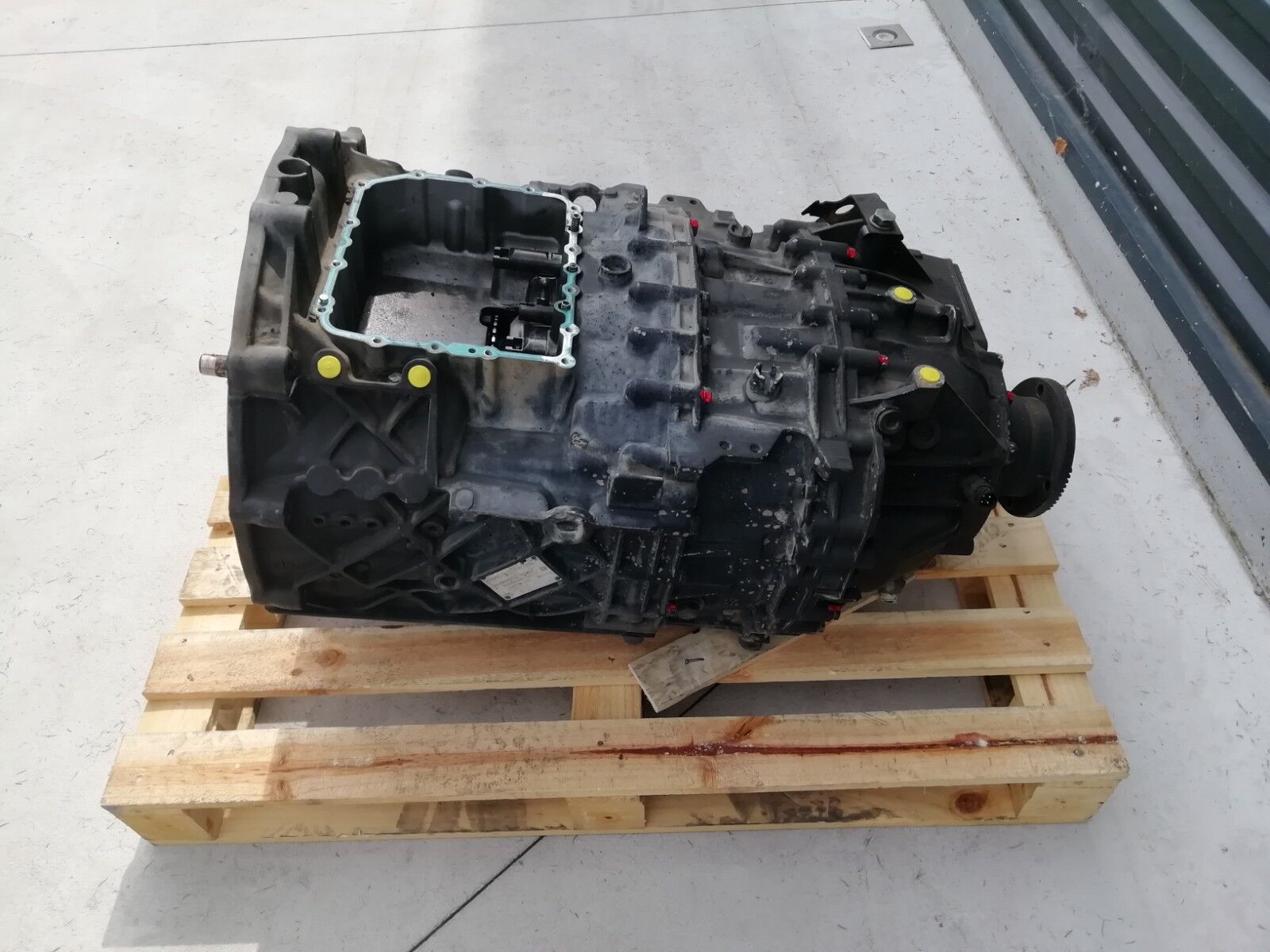 MAN 12AS 2130 2140 2300 2340 TD gearbox MAN TGA TGS TGX TGL TGM truck