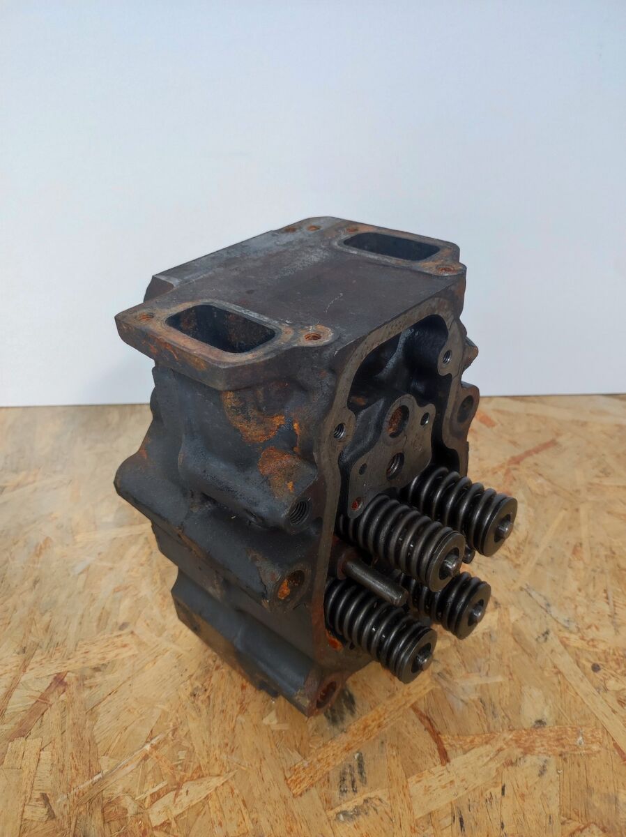 SCANIA DC13 XPI cylinder head SCANIA EURO 5 truck