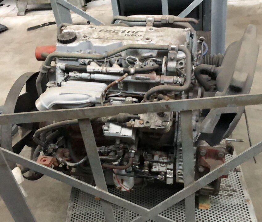 IVECO TECTOR 4 - F4AE0481 engine IVECO EUROCARGO - EURO 3 truck