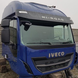 IVECO STRALIS AT E6 HI-ROAD cabin IVECO HIGH ROOF EURO 6 truck tractor