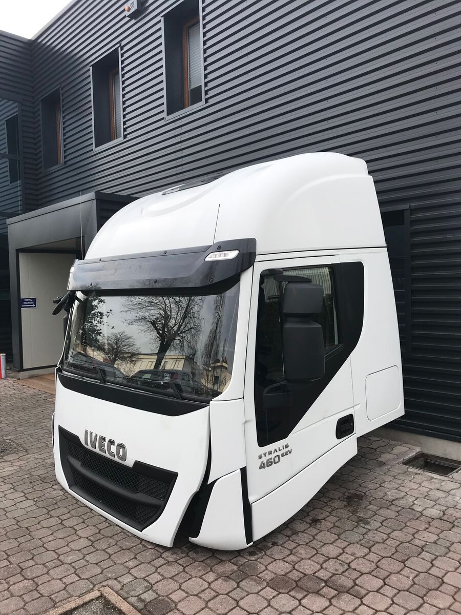IVECO STRALIS HI-WAY EEV E6 cabin IVECO AS CABIN, SLEEPER CAB, HIGH ROOF truck tractor
