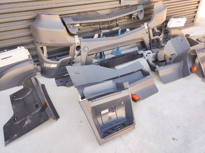MERCEDES-BENZ AROCS ACTROS KIT FRONT BODY PARTS footboard MERCEDES-BENZ ACTROS AROCS MP4 EURO6 truck