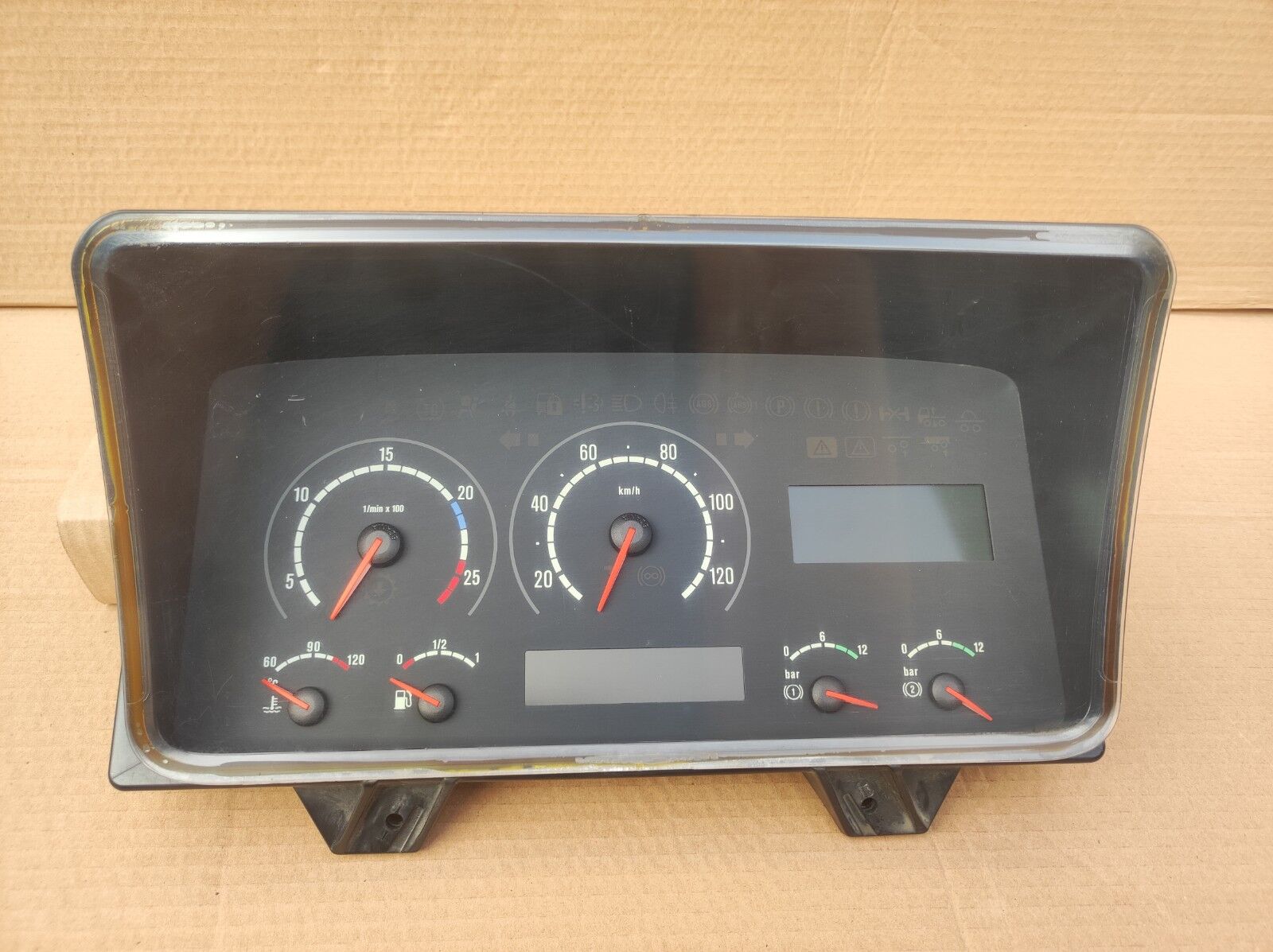 SCANIA INSTRUMENT PANEL dashboard SCANIA R SERIES E6 truck