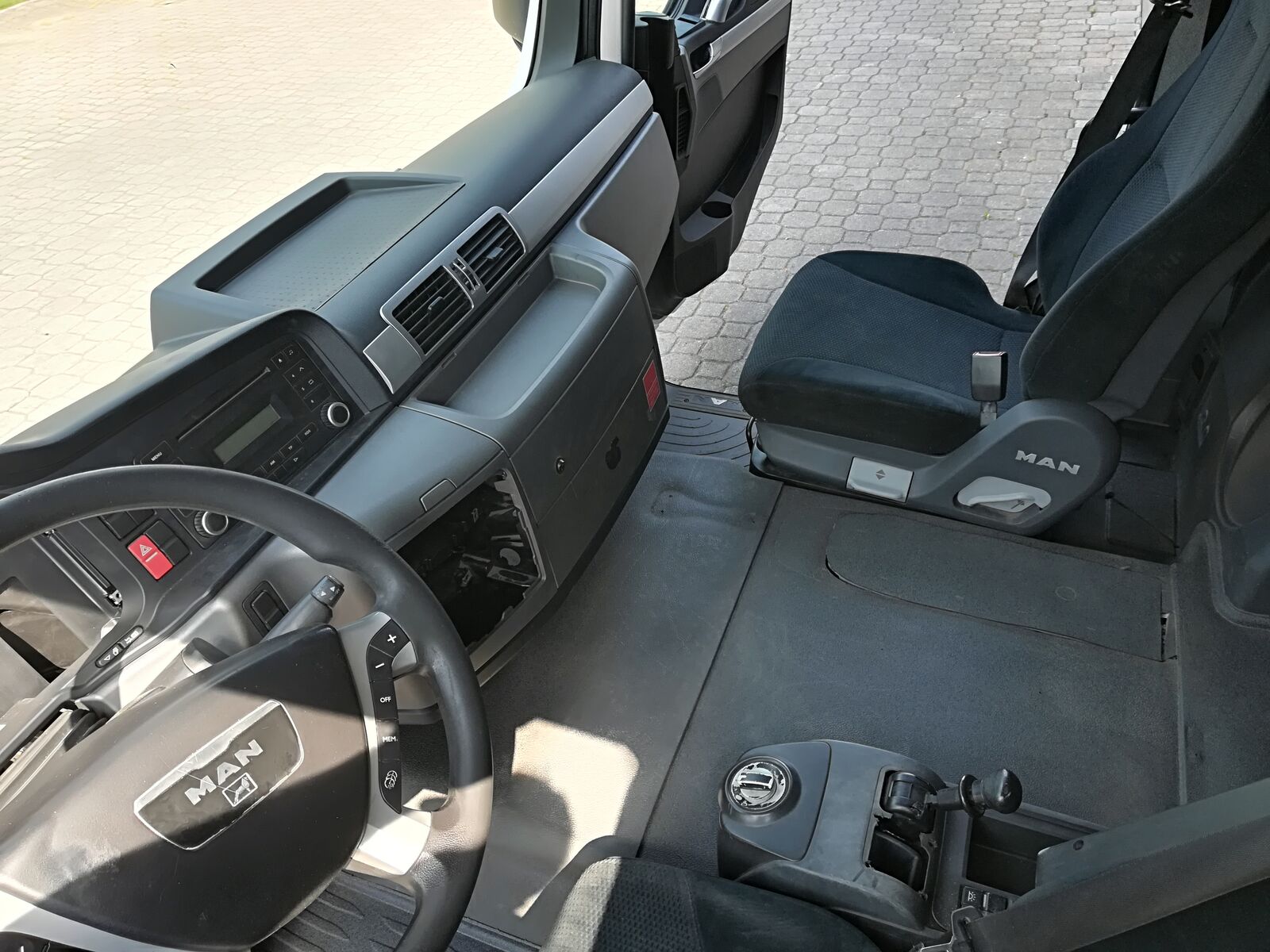 MAN TGX FAHRERHAUS E5 XLX KABINE cabin MAN EURO 5 SLEEPER, MEDIUM ROOF truck tractor