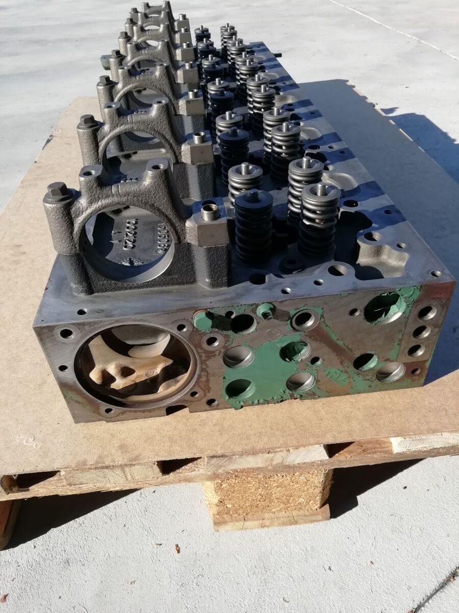 RENAULT DTI 13 Euro6 cylinder head RENAULT T RANGE (GAMMA T) T-HIGH E6 truck